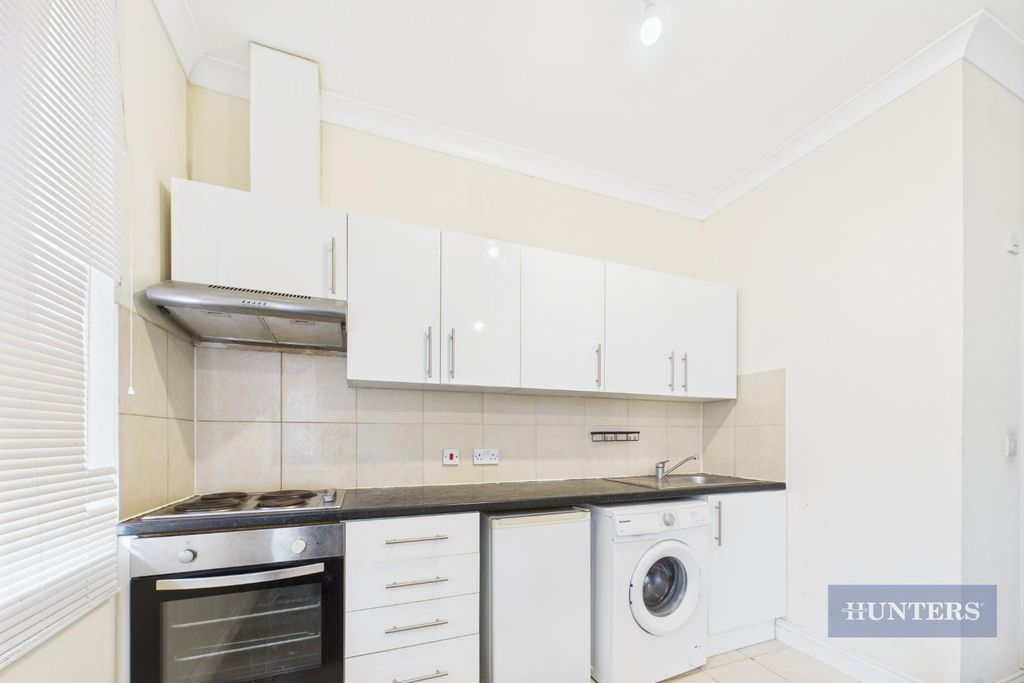 Property photo 2 of 6 Cam05152G0-Pr0203-Still003.Jpg
