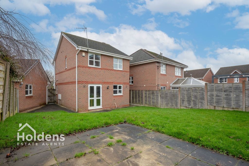 Property photo 2 of 20