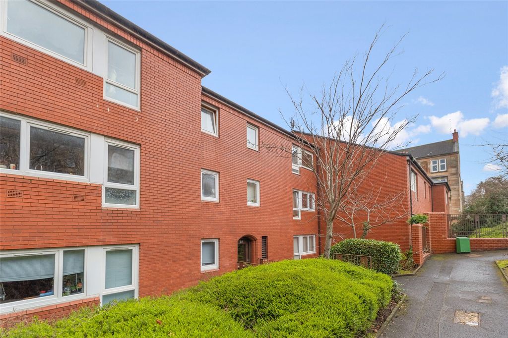 Property photo 1 of 20 Picture No. 09