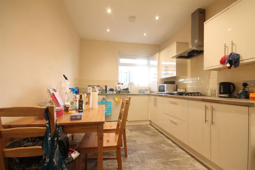 Property photo 1 of 5 1.Jpg