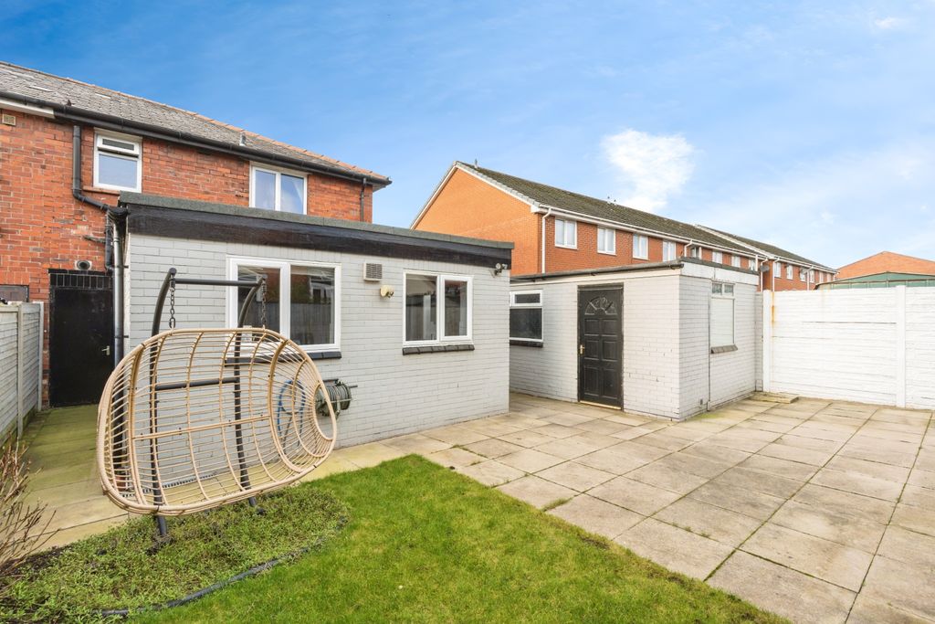 Property photo 2 of 20 Photo #2