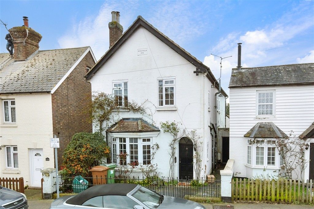 Property photo 1 of 18 External (Web)