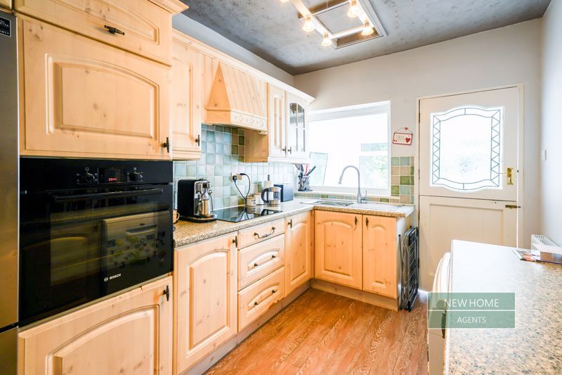 Property photo 3 of 36 Photo 15
