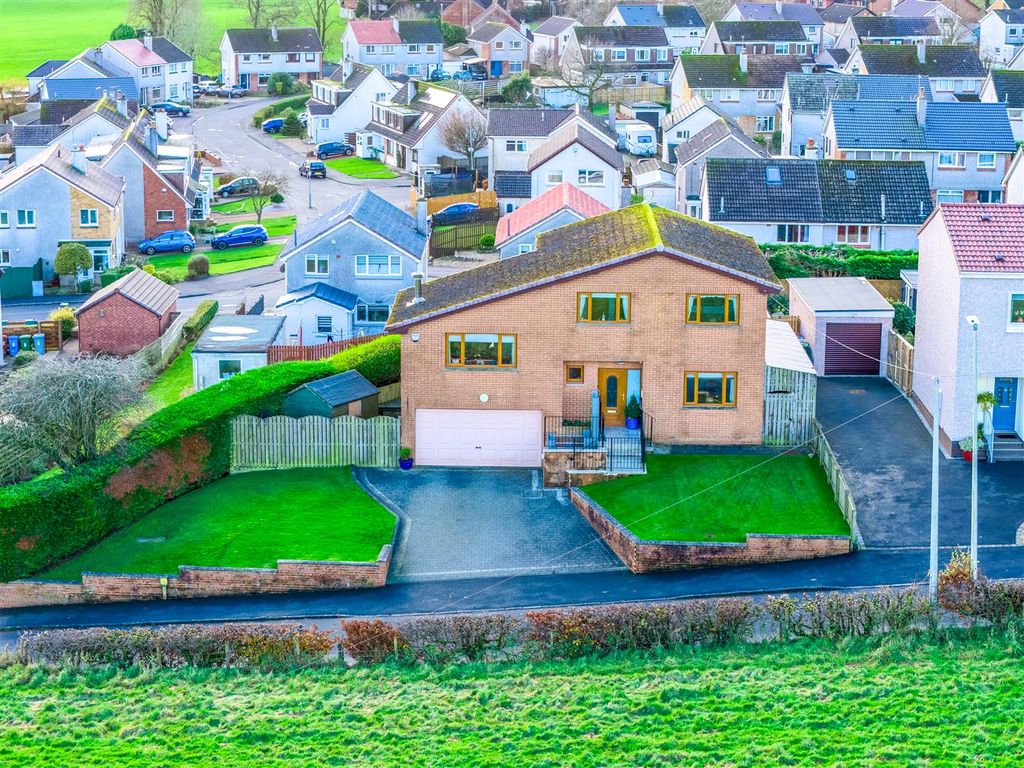 Property photo 1 of 37