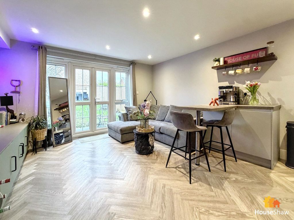 Additional image 7 of 1 bed flat for saleGroves Way, Chesham HP5