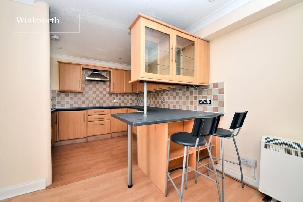 Property photo 2 of 10 Picture No. 06