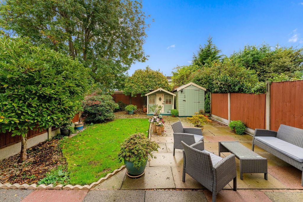 Property photo 3 of 20