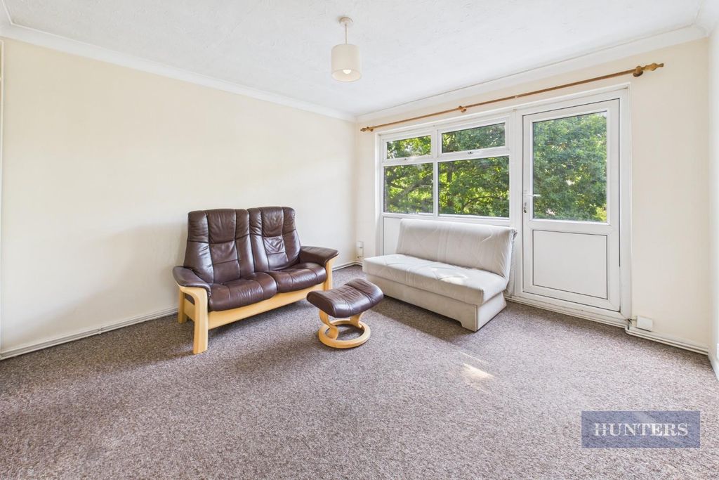 Property photo 2 of 11 Cam05152G0-Pr0213-Still001.Jpg