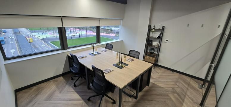 Property photo 2 of 20