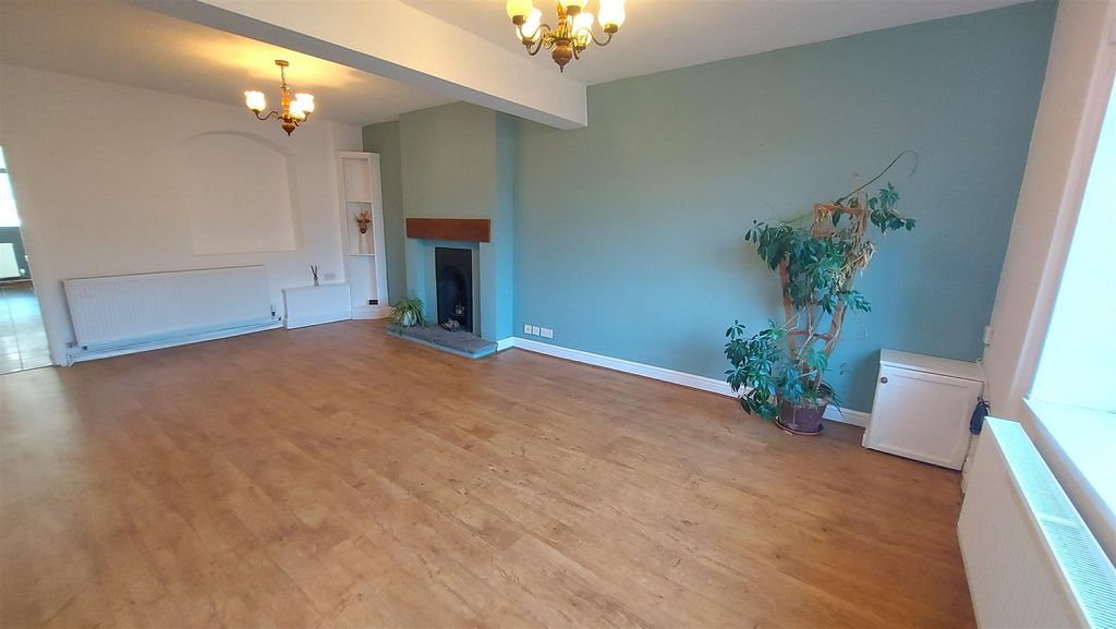 Property photo 2 of 27 20260713_161855.Jpg