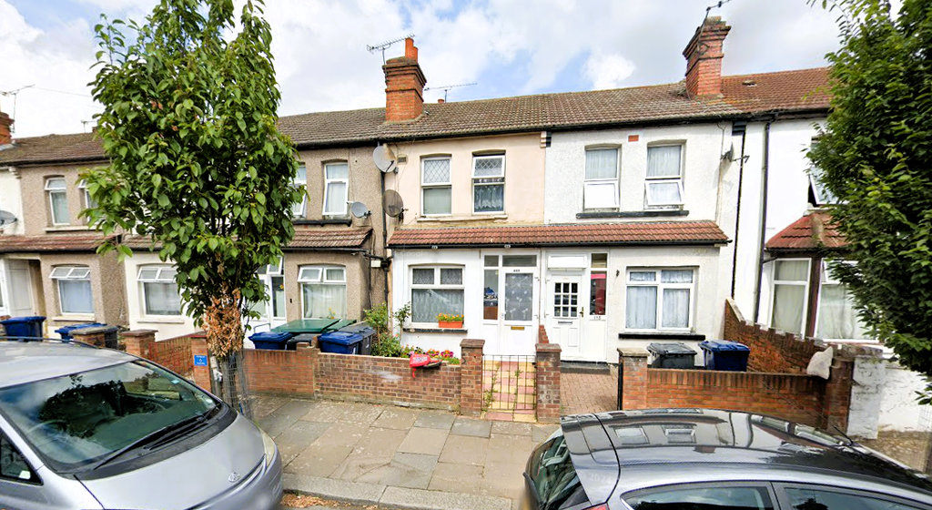 Property photo 1 of 7