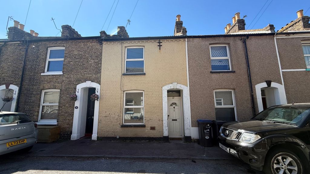 Property photo 1 of 15