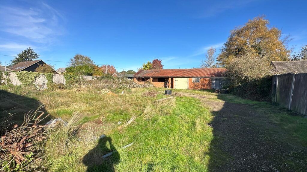 Property photo 3 of 5