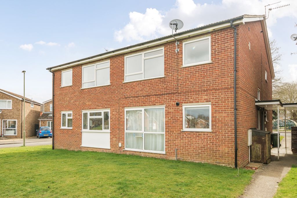 Property photo 1 of 8 1261828 (10)