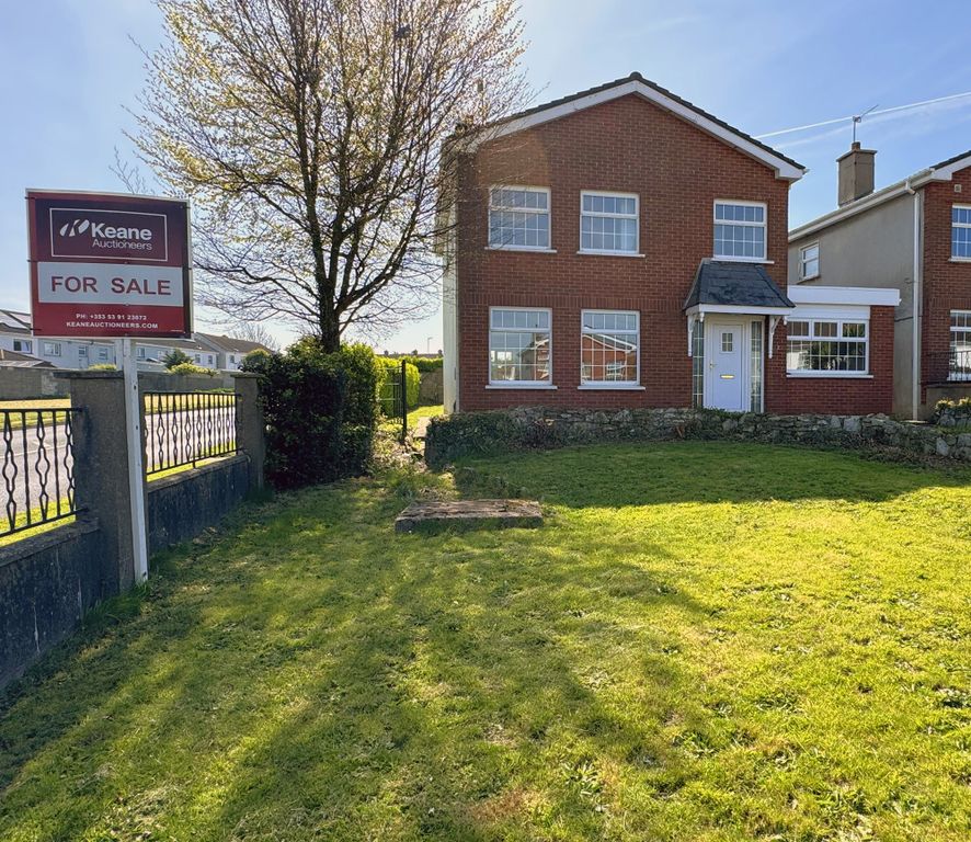 Property photo 1 of 32