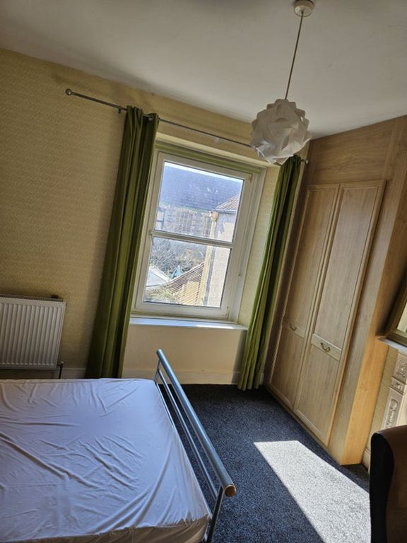Property photo 3 of 9 Bright And Inviting Double Bedroom Featuring Ample...