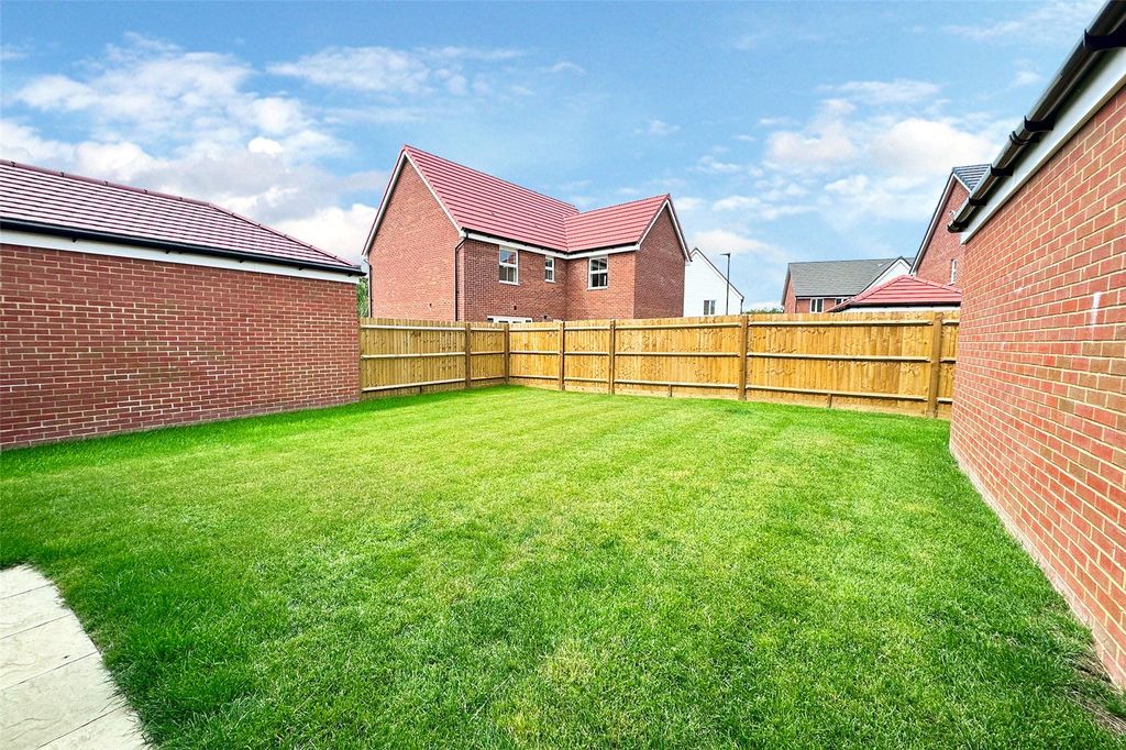 Property photo 3 of 12 Picture No. 21