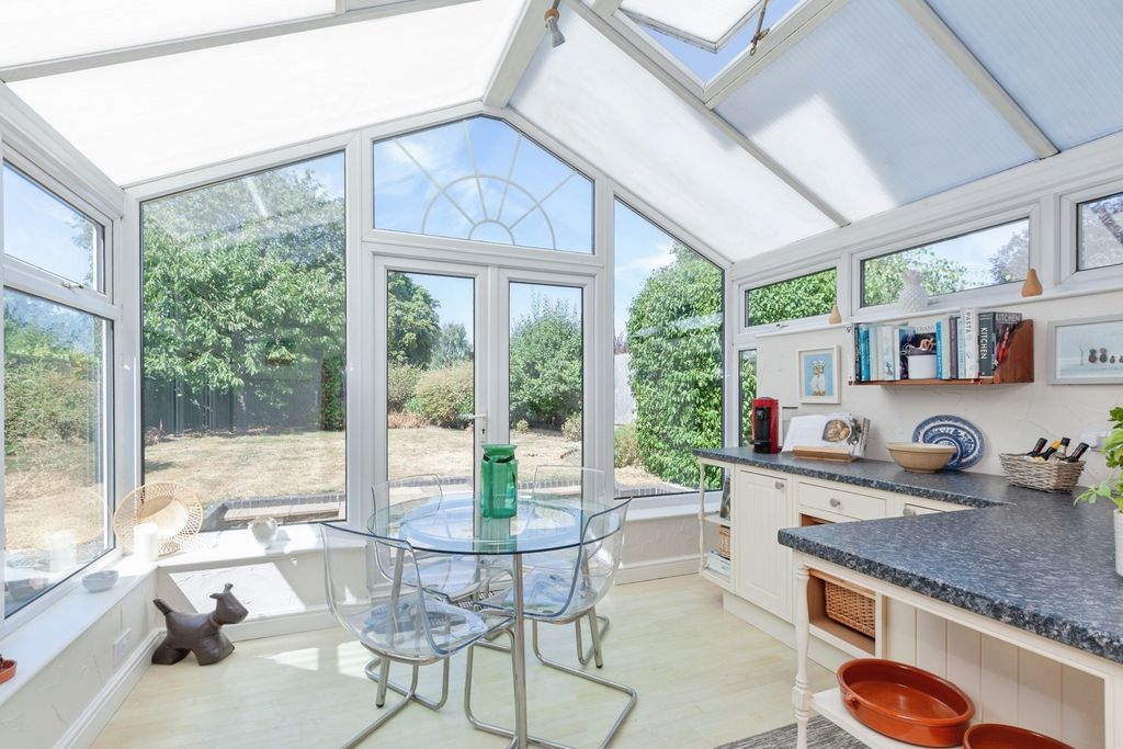 Property photo 2 of 24 Pbox-Img.Jpg
