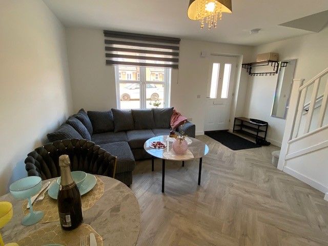 Property photo 2 of 14 Photo 2