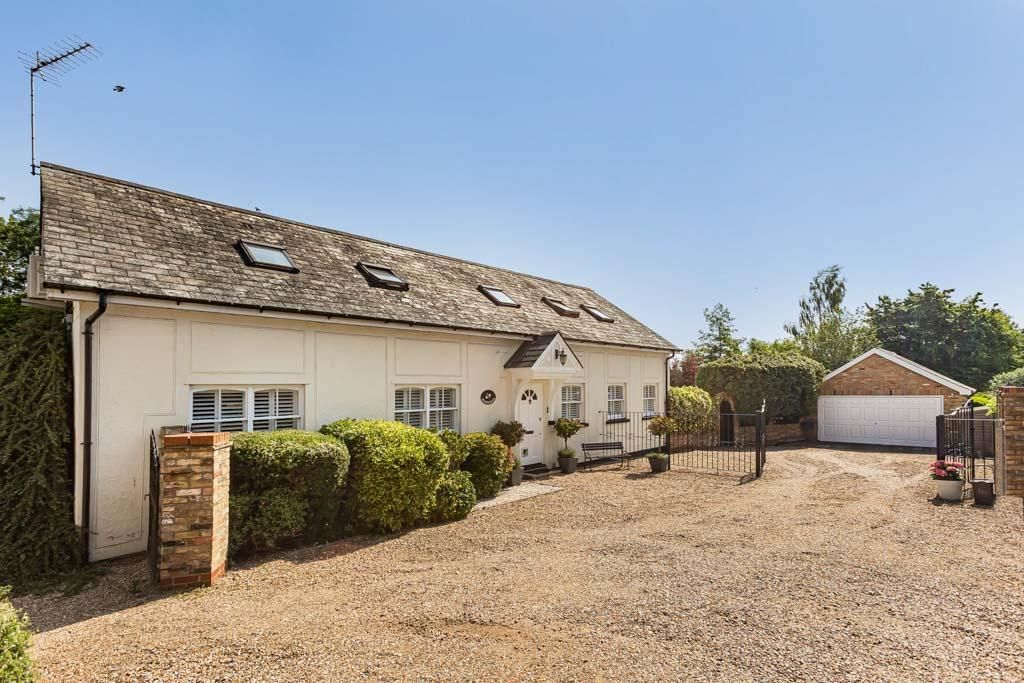 Property photo 1 of 47 46_83129.Jpg