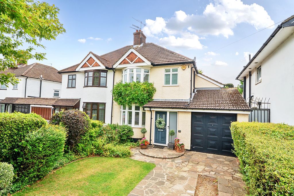 Property photo 1 of 24 1328218-1-687F5Ab...