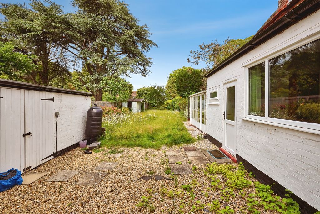 Property photo 3 of 18