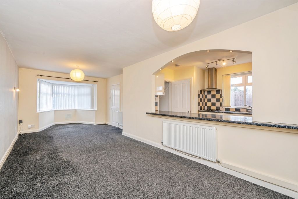 Property photo 3 of 18 Lounge Diner