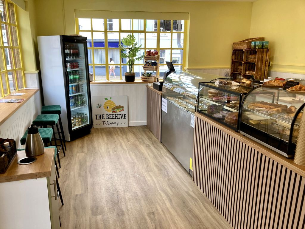 Property photo 2 of 6