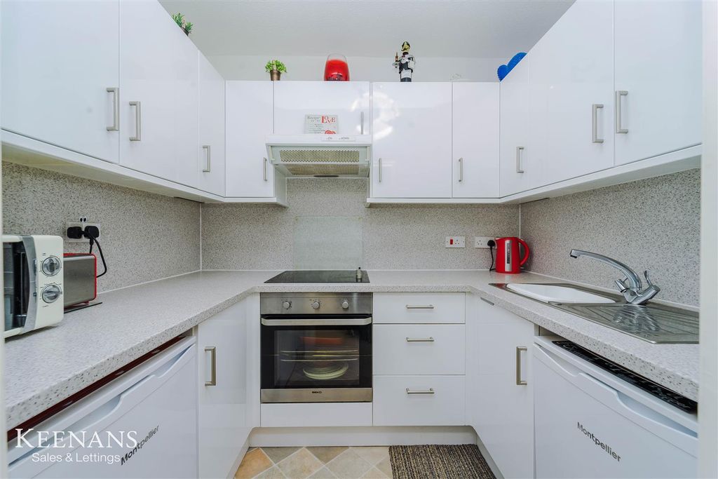 Property photo 2 of 21 2.Jpg