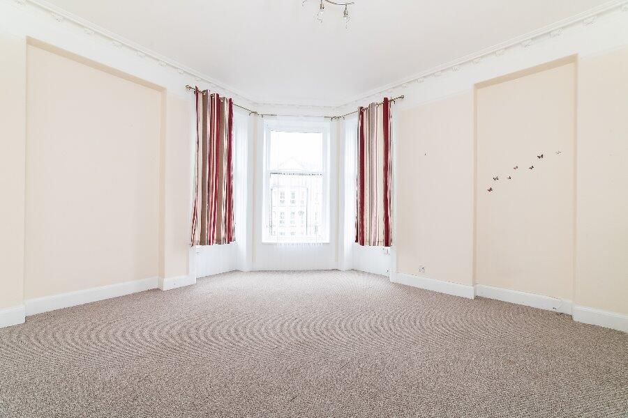 Property photo 3 of 13 Living Room