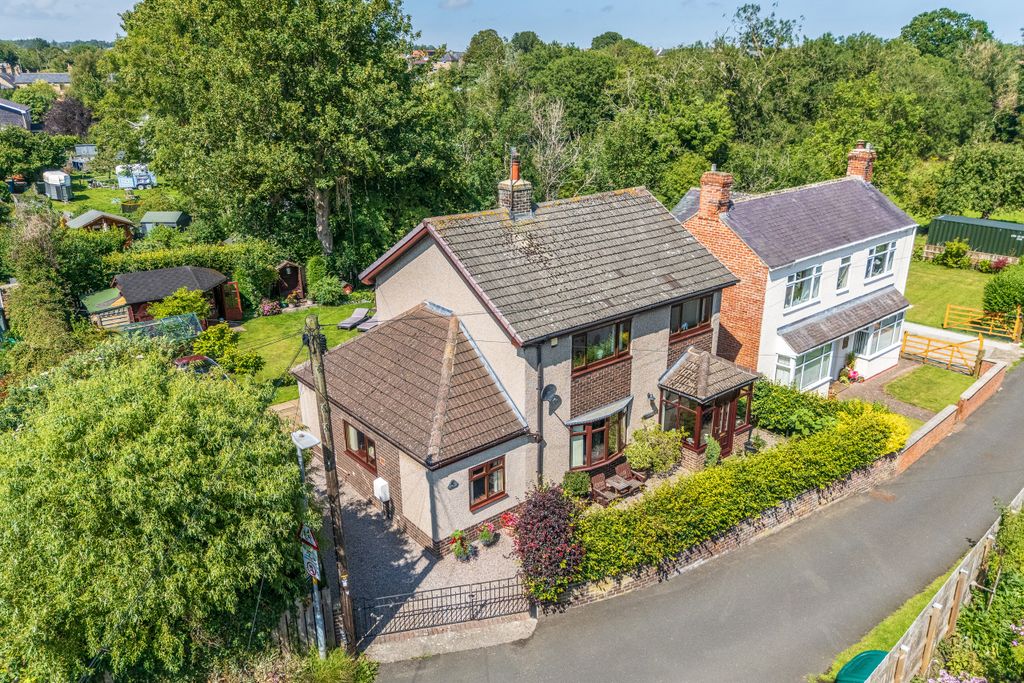 Property photo 1 of 40 Aerial-2