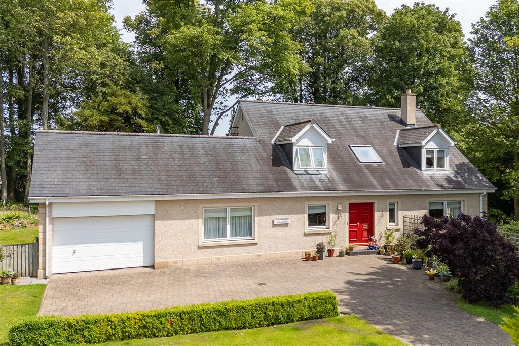 Property photo 1 of 24 Woodlands-9Broomlands-01.Jpg