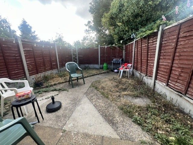 Property photo 3 of 4