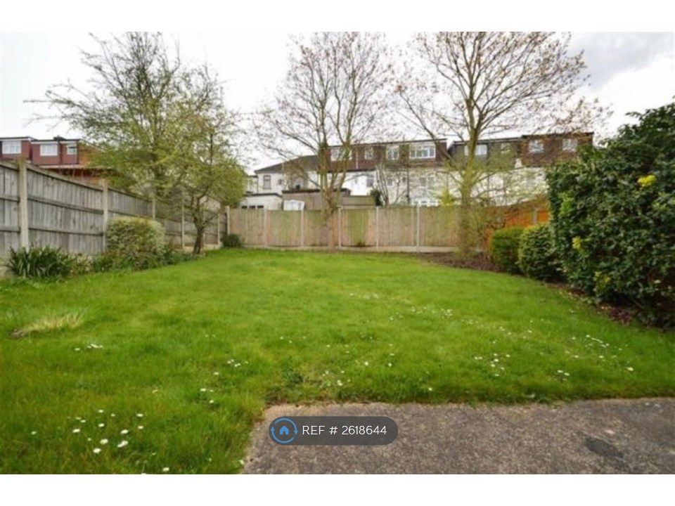 Property photo 2 of 20