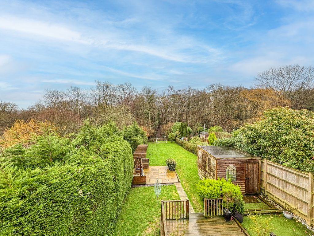 Property photo 2 of 29