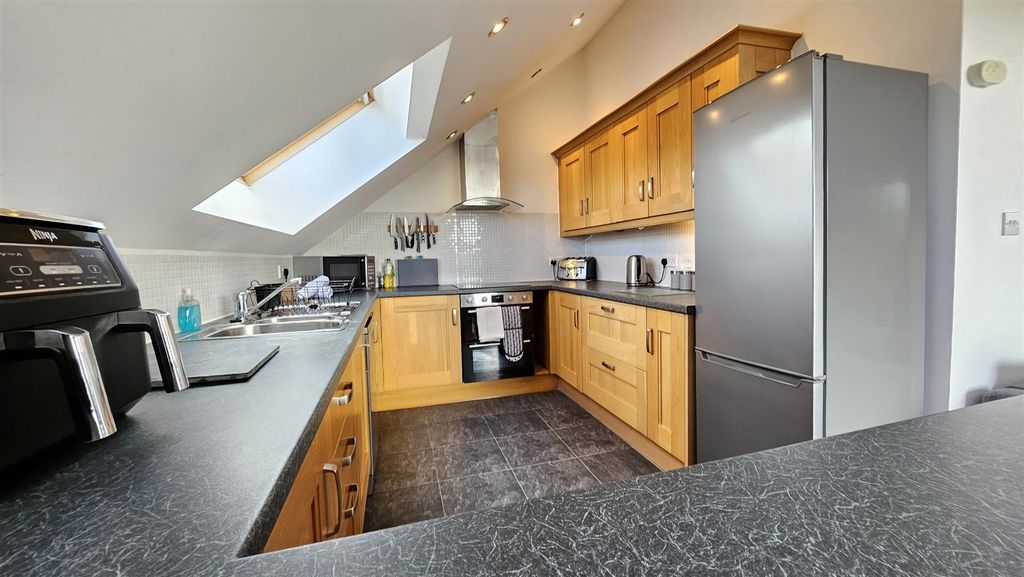 Additional image 11 of 4 bed detached house for saleRamoth Way, Perranporth TR6