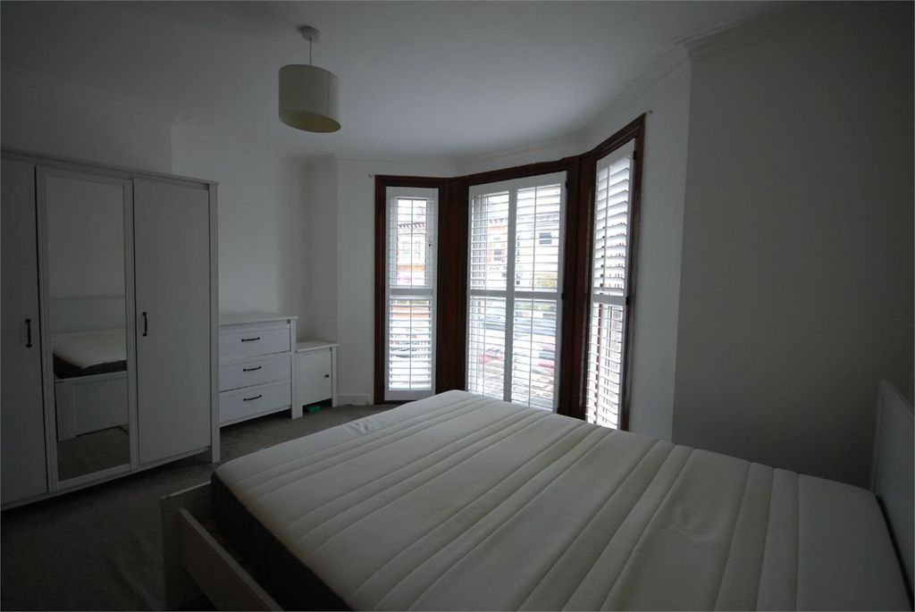 Property photo 3 of 3