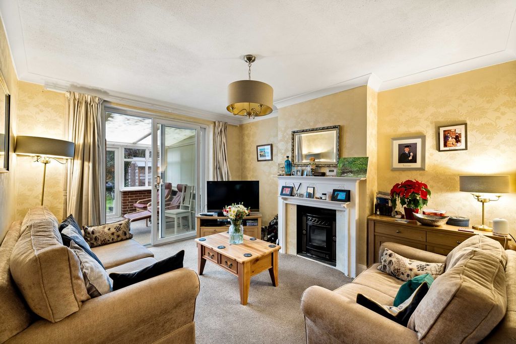 Property photo 3 of 14