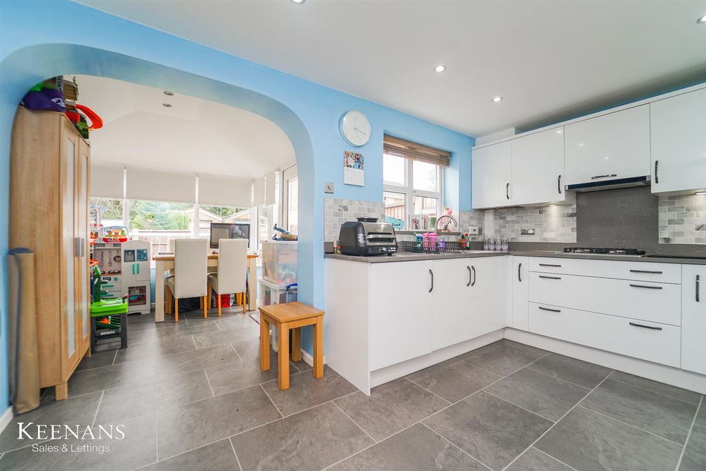 Property photo 2 of 21 2.Jpg