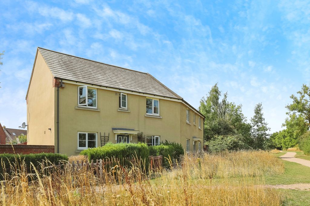 Property photo 1 of 20 Front Aspect
