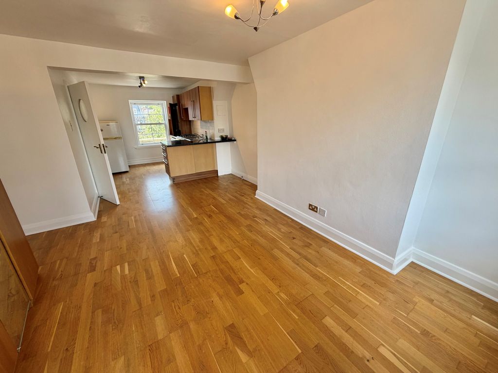 Property photo 2 of 4 Gallery