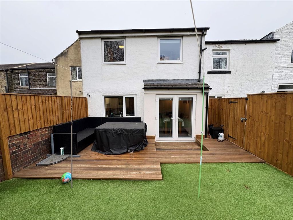 Property photo 3 of 19