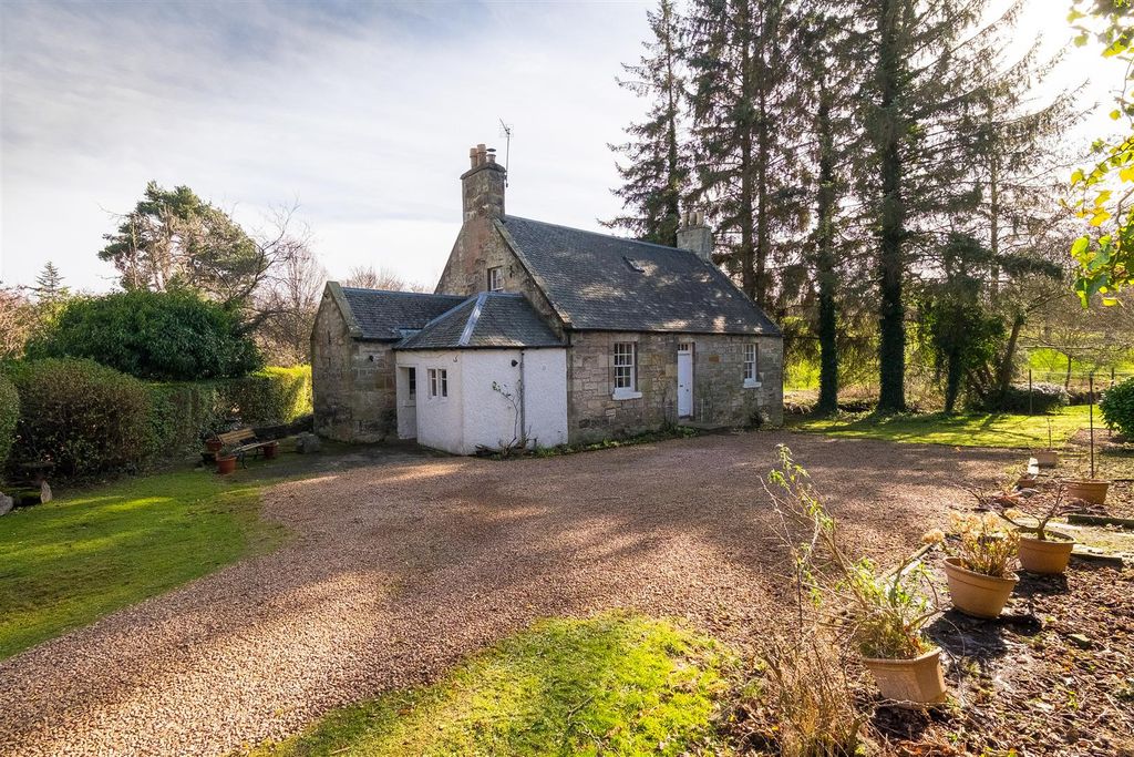 Property photo 1 of 29