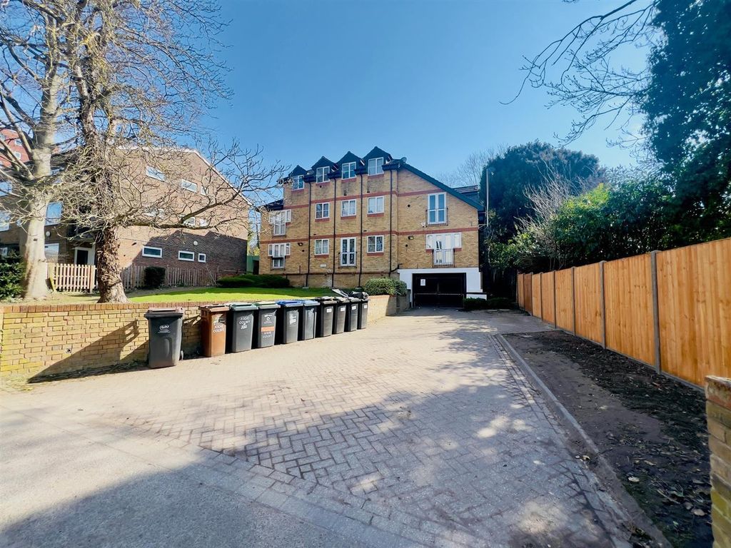 Property photo 1 of 9 Front 1.Jpg