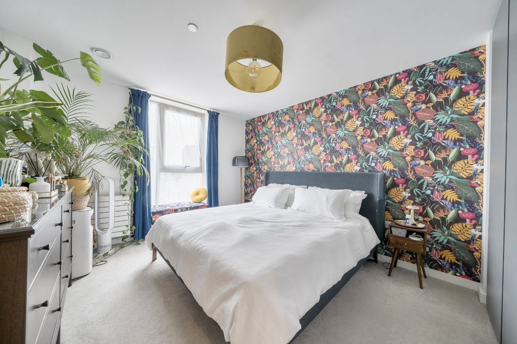 Property photo 3 of 17 Picture No. 30