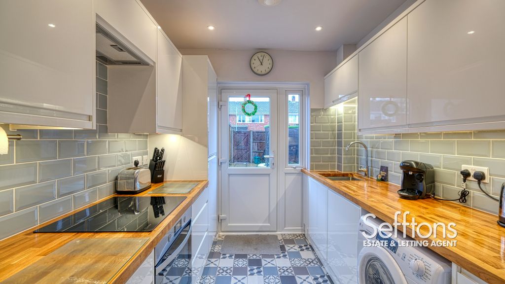 Property photo 3 of 23 Dscf6457_3