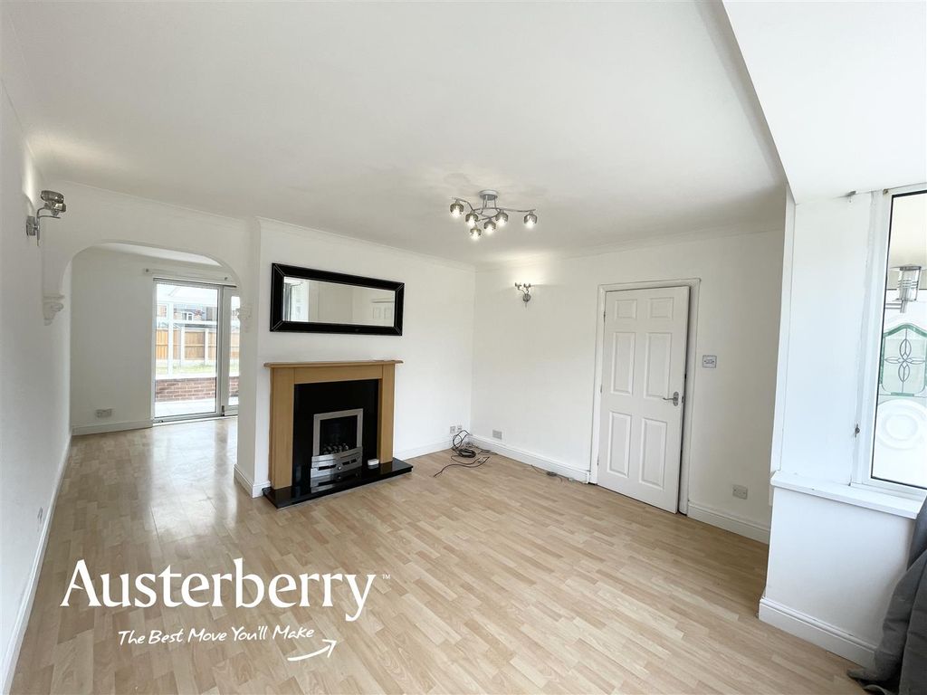 Property photo 2 of 17 Img_1476.Jpg