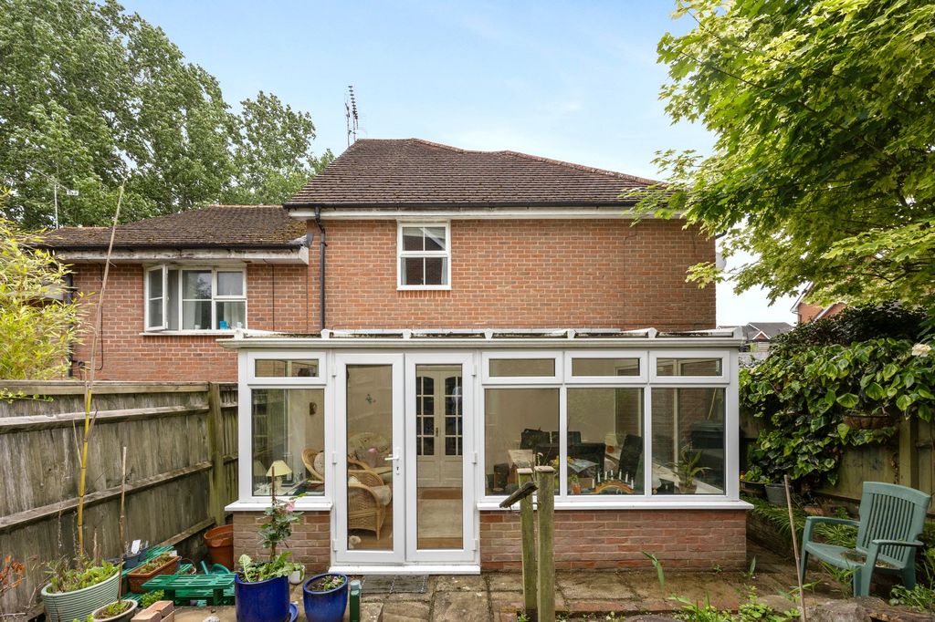 Property photo 3 of 19