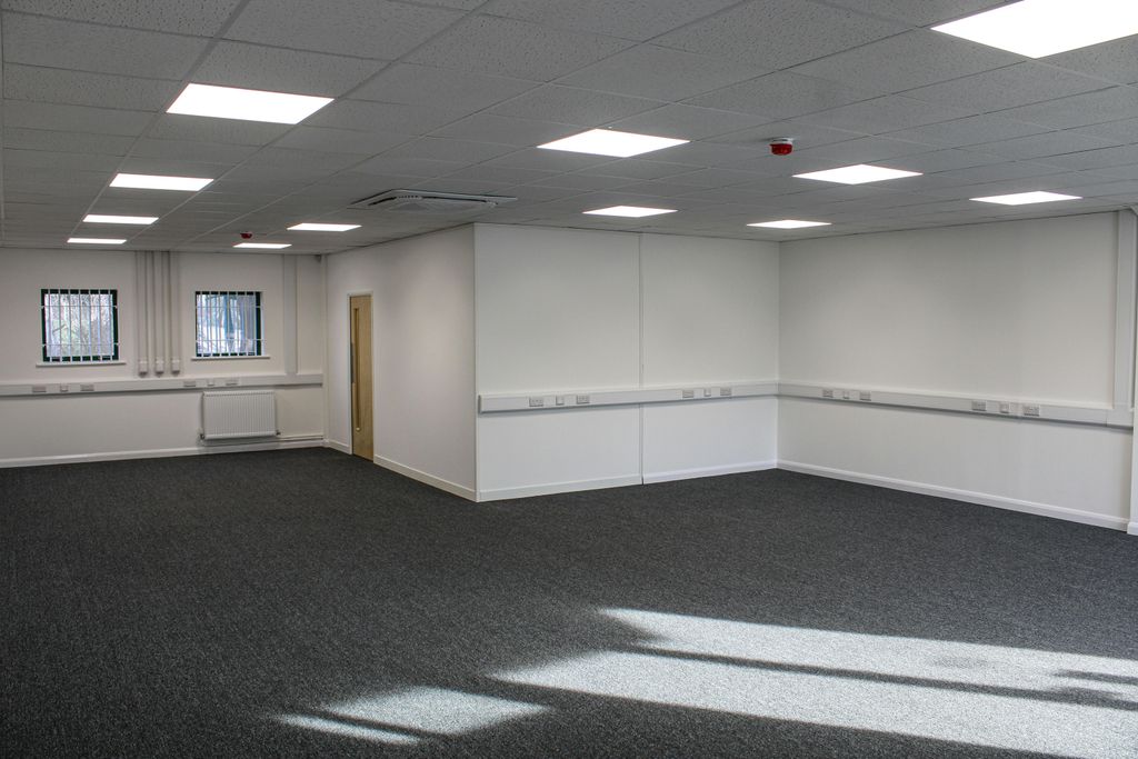 Property photo 3 of 6 Img_2113.Jpg