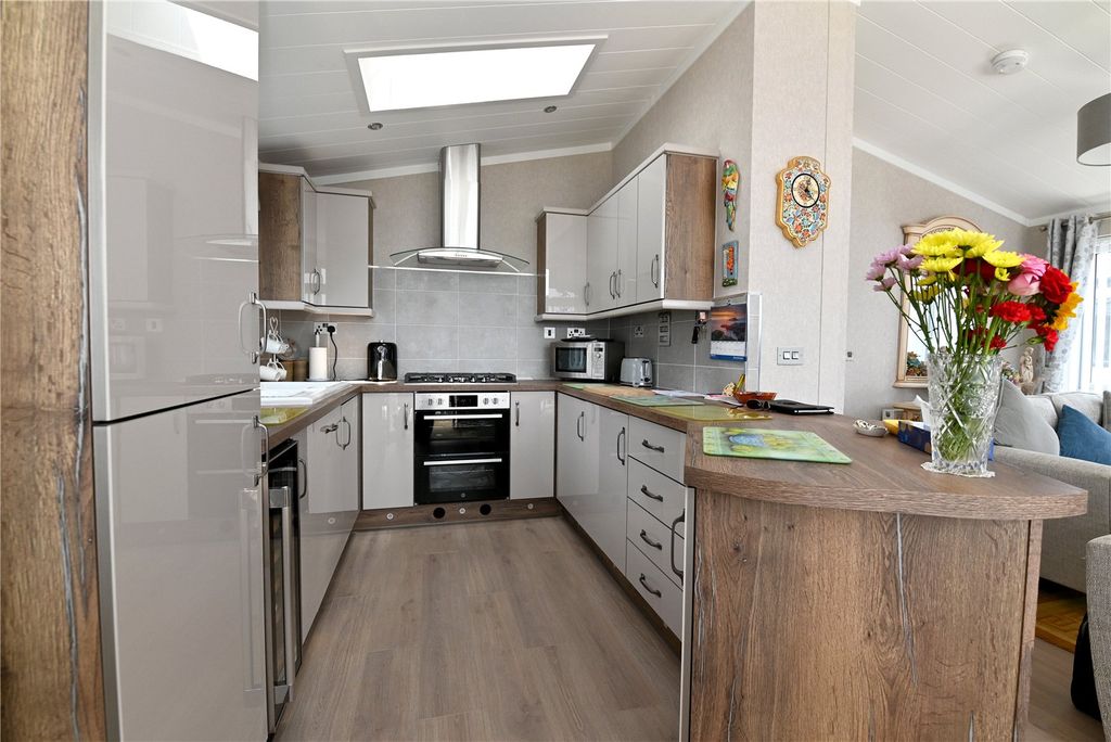 Property photo 3 of 15 Picture No. 03